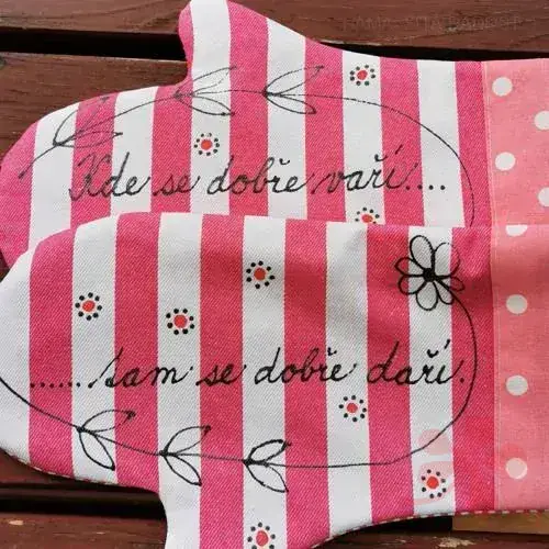 Kuchyňské chňapky BABIČKA JE ANDĚL