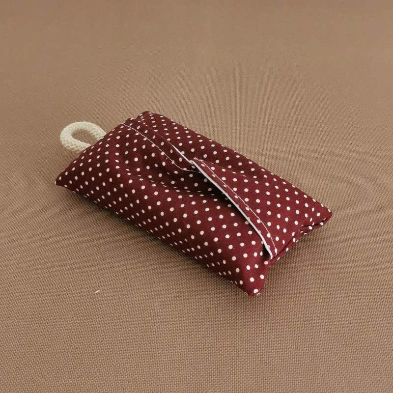 Pouzdro na kapesníky PUNTÍKY