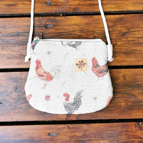 Crossbody taštička SLEPIČKY A KOHOUTI