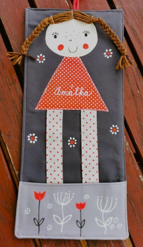 Sponkovník PANENKA, kytičky, jméno Amálka