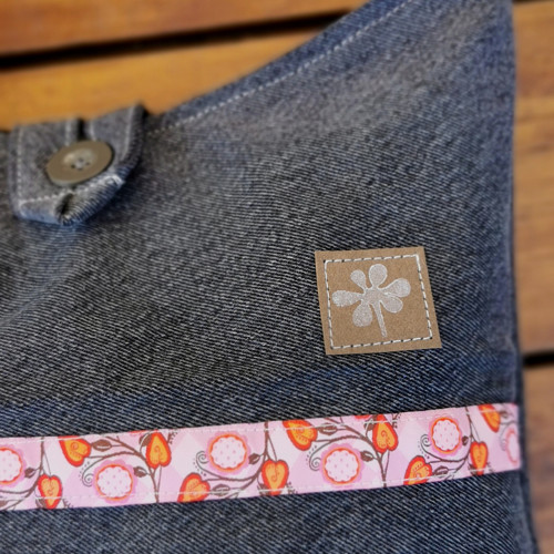 Kabelka crossbody recy černá