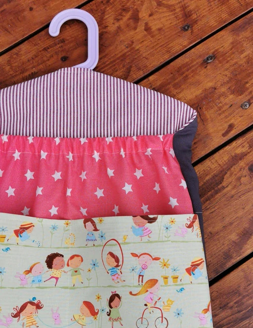 Pytel, kapsář do školky HOLČIČKY