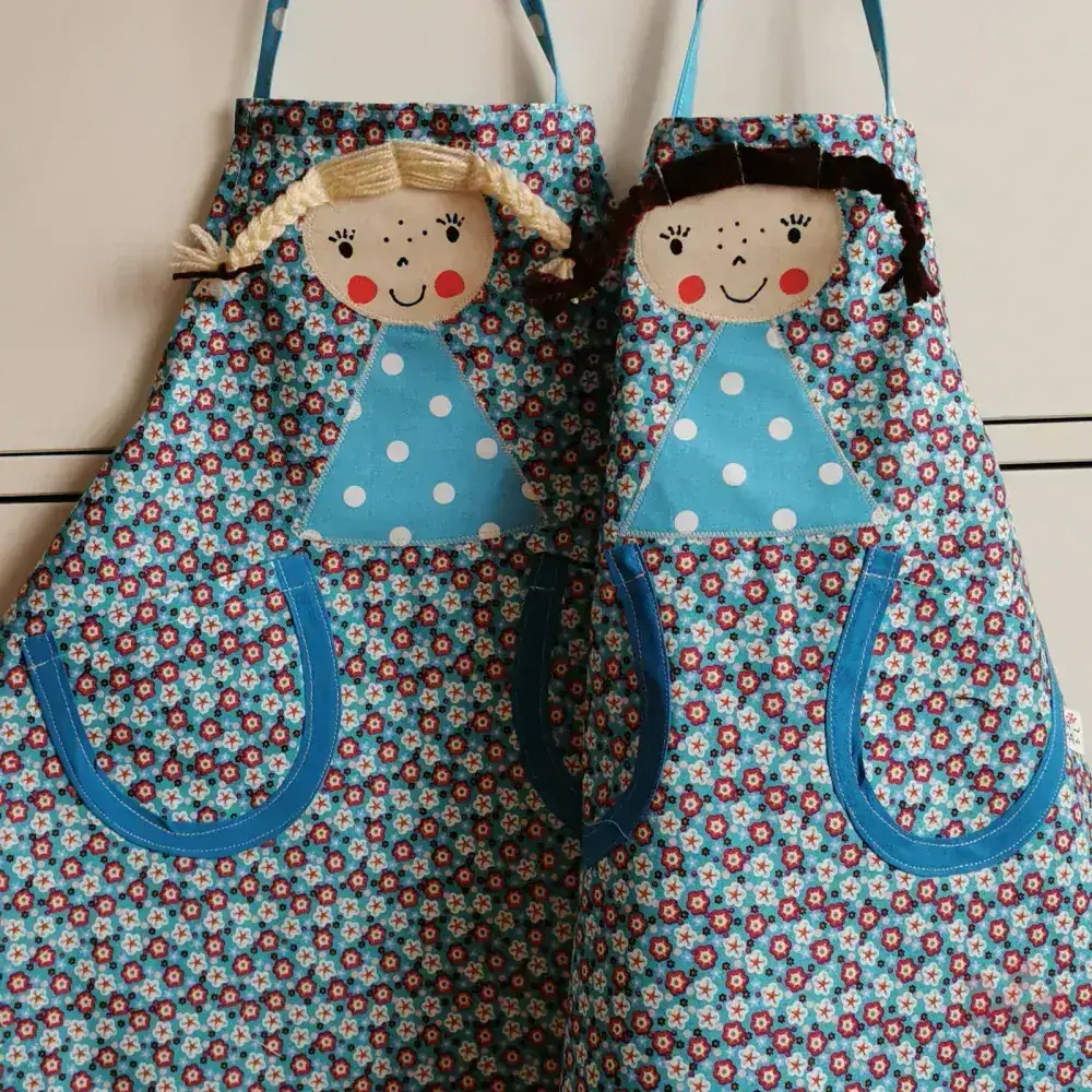 Zástěrka KAMARÁDKA PANENKA