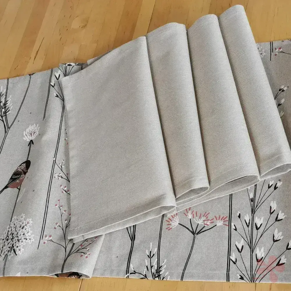 Souprava na stůl SÝKORKY