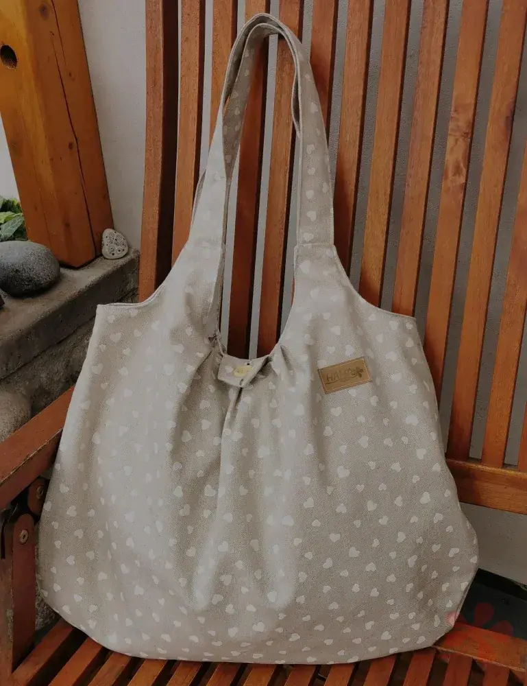 Velká taška SRDÍČKOVÁ