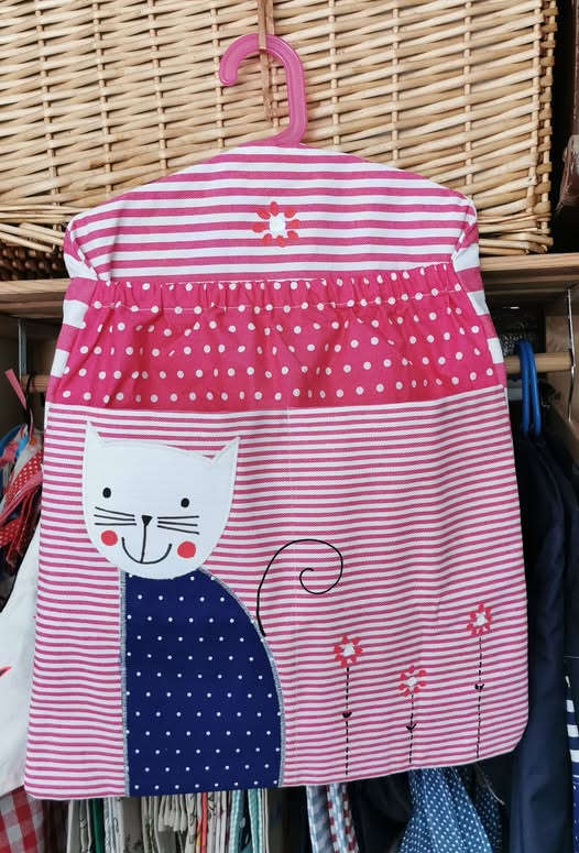 Pytel,kapsář do školky růžový KOČIČKA MODRÁ