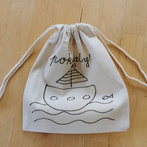 Látková omalovánka pytlíček SLUNÍČKO KOUKÁ