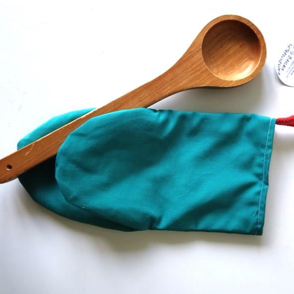 Chňapka  KOČIČKA zelená, červená