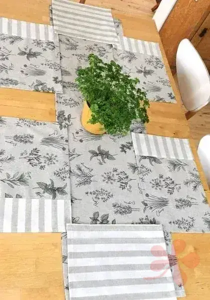 Ubrus, prostírání- souprava na stůl BYLINKY