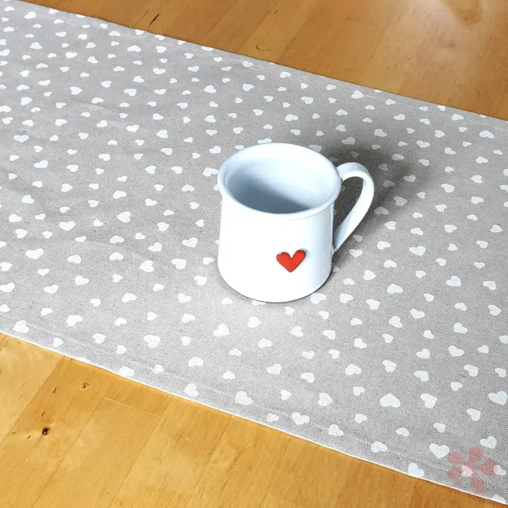 Ubrus, běhoun na stůl SRDÍČKA