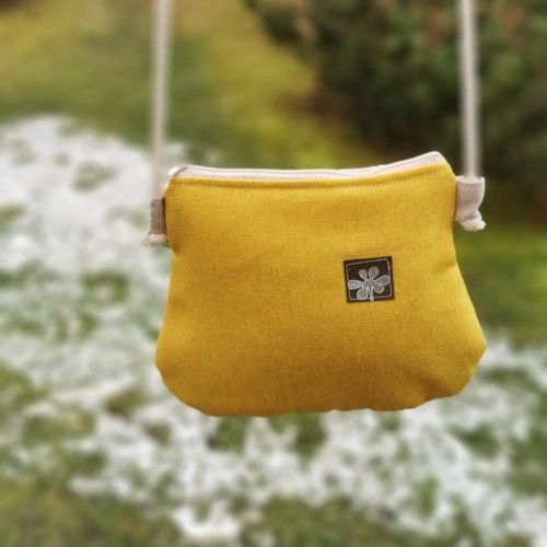 Crossbody taštička na mobil – |lněná ŽLUTÁ