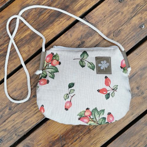  Crossbody taštička ŠÍPKY